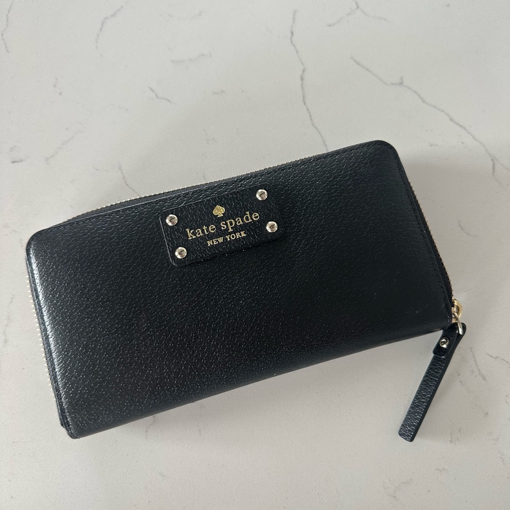 Kate Spade Black Wellesley Neda Wallet